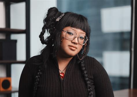 OPM artist Jikamarie to open Coldplay’s ‘Music of the Spheres’ .